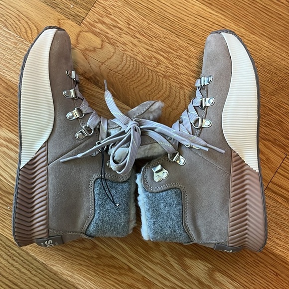 Sorel Out N’ About lll Conquest Boots Size 6.5 NEW - Picture 9 of 15